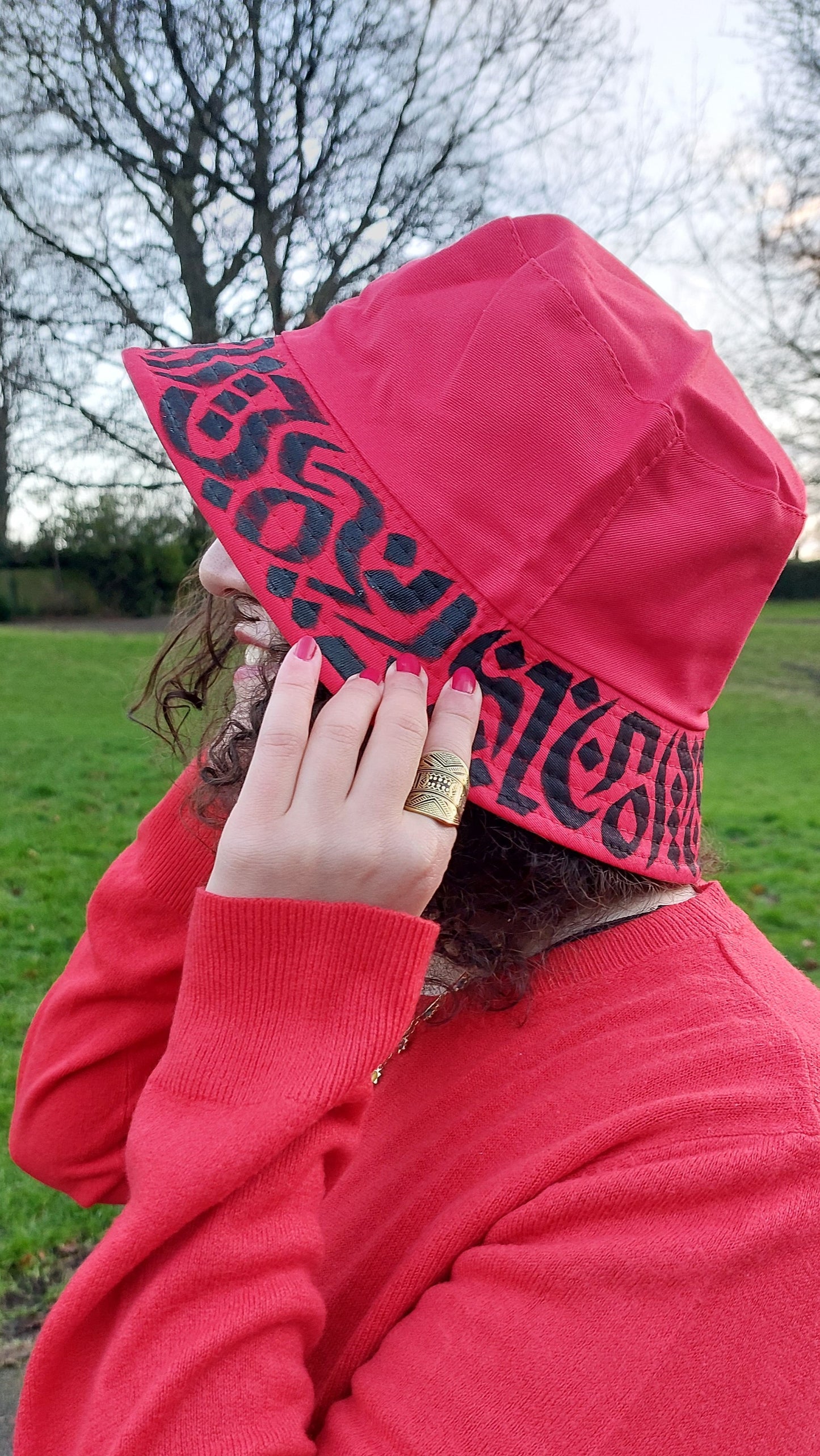 Script-tacular Bucket Hat