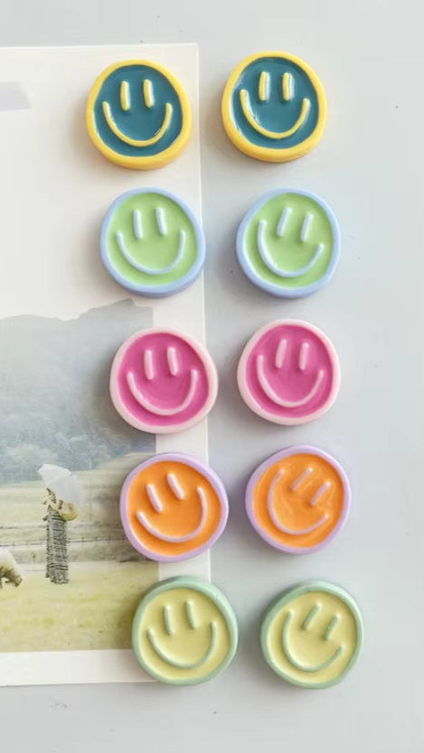 Magn-ificent Smiles